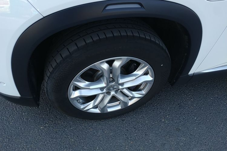 蔚来ES8 2022款 100kWh 七座版车身外观6007