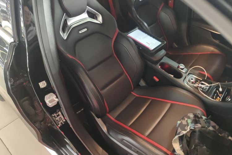 奔驰A级AMG(进口) 2017款 AMG A 45 4MATIC局部细节41