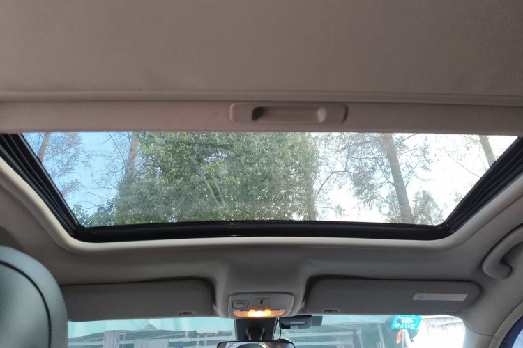 雪铁龙C5 2014款 2.0L 自动尊享型局部细节22