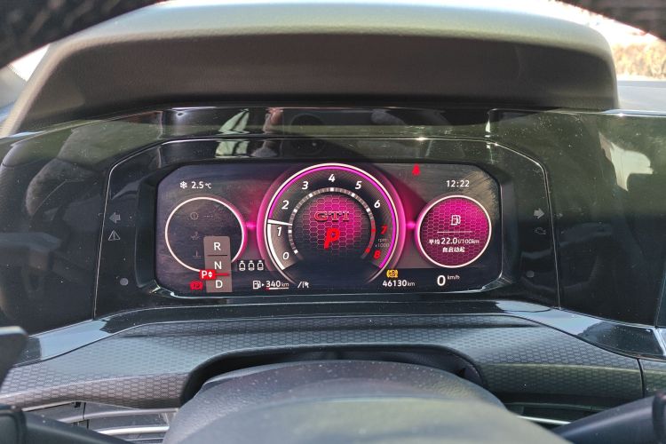 大众 高尔夫GTI 2021款 改款 380TSI DSG GTI中控内饰14