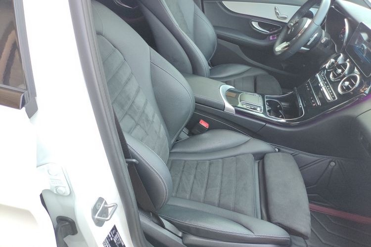 奔驰C级 2020款 改款 C 260 运动版局部细节41