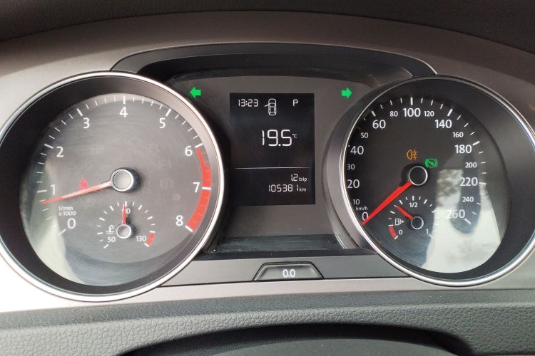 大众 高尔夫 2016款 1.6L 自动时尚型局部细节14