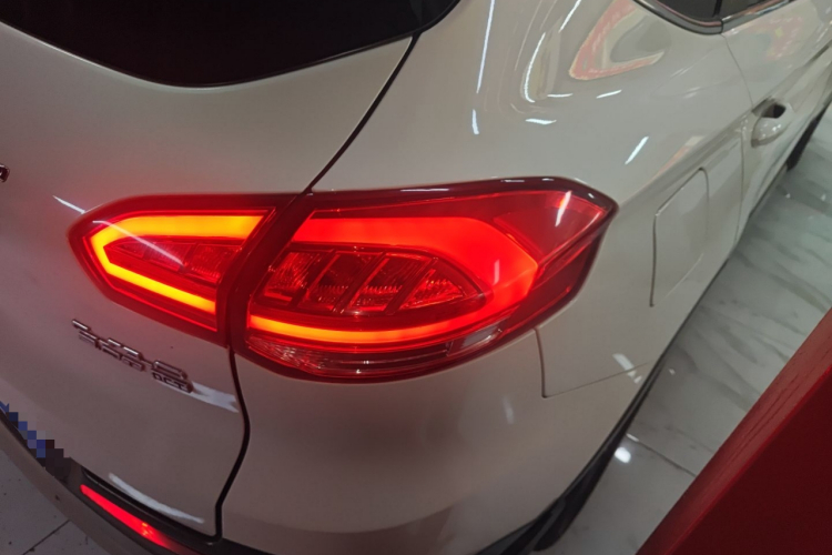 猎豹汽车 猎豹CS10 2016款 2.0T 自动领先型车身外观6006