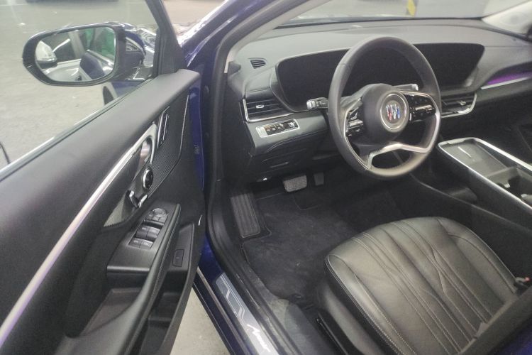 别克 君越 2023款 艾维亚版中控内饰20