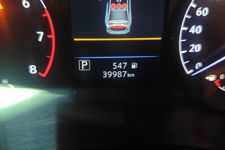 日产 天籁 2021款 2.0L XL 舒适版中控内饰15