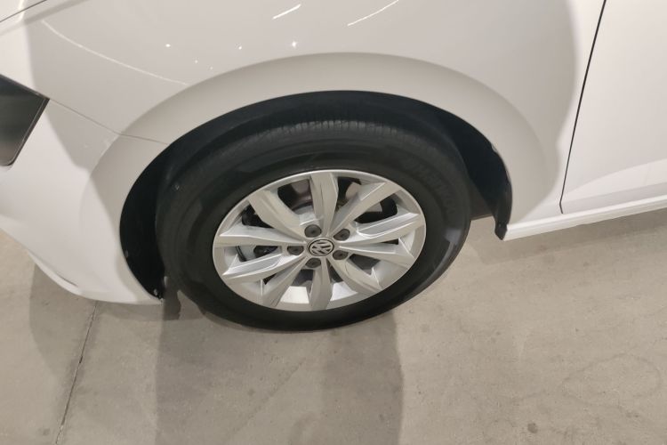 大众 Polo 2019款 Plus 1.5L 自动炫彩科技版车身外观6007