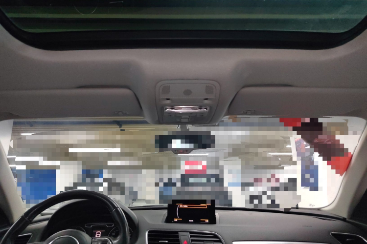 奥迪Q3 2013款 35 TFSI 舒适型局部细节22