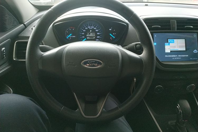 福特 福睿斯 2019款 改款 1.5L 自动质享型（胎压监测） 国VI局部细节13