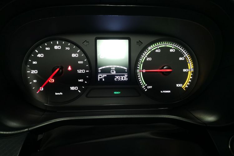 荣威 科莱威CLEVER 2021款 302km新四座超能版中控内饰14