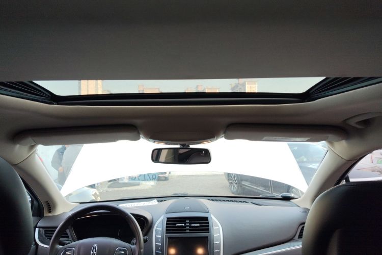 林肯MKC 2017款 2.0T 四驱尊雅版局部细节22