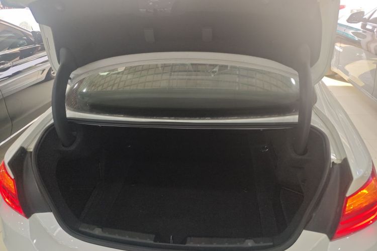 宝马4系 2014款 420i 时尚型局部细节23