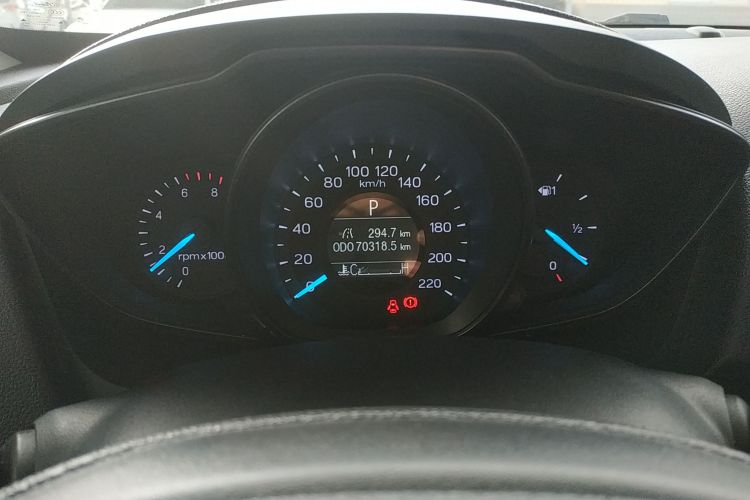 福特 福睿斯 2019款 改款 1.5L 自动质享型（胎压监测） 国VI局部细节14