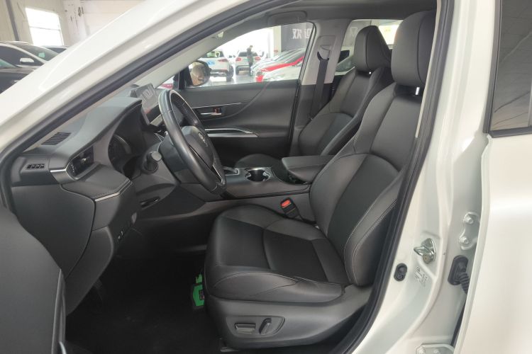 丰田 威飒 2023款 2.0L CVT两驱豪华版局部细节19