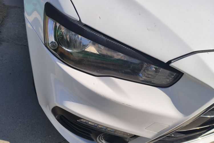 三菱 翼神 2015款 1.6L 手动时尚版车身外观8