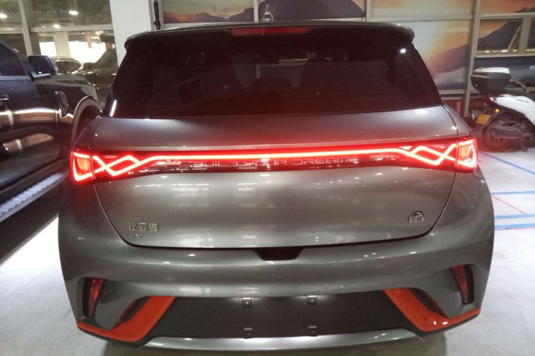 比亚迪 海豚 2021款 405km 时尚版车身外观6